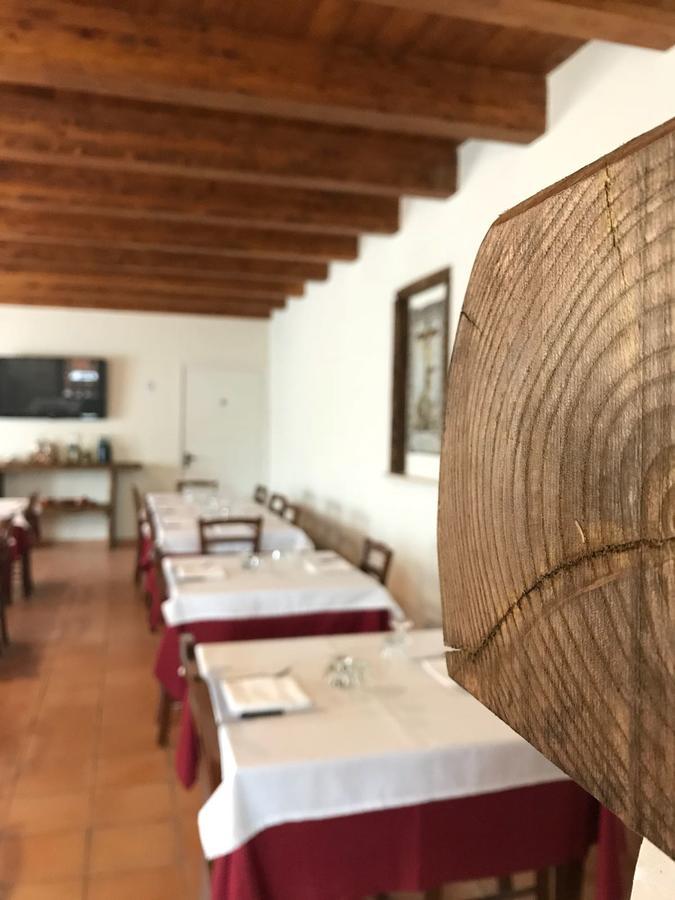 Agriturismo L'Ulivo Падула Екстериор снимка